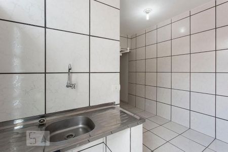 Cozinha de kitnet/studio para alugar com 1 quarto, 28m² em Aclimação, São Paulo