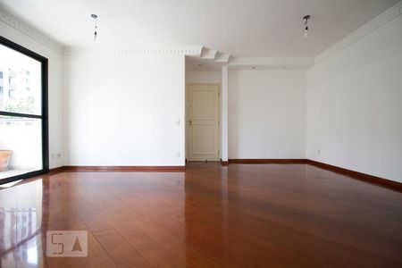 Apartamento à venda com 120m², 3 quartos e 3 vagasSala