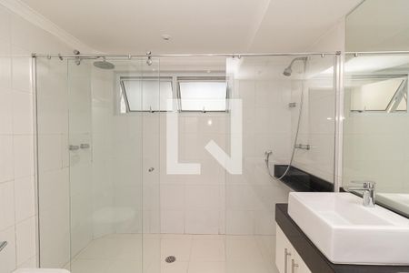 Banheiro da Suíte de apartamento à venda com 3 quartos, 250m² em Jardim Paulista, São Paulo