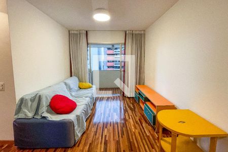 Sala  de apartamento para alugar com 1 quarto, 58m² em Pinheiros, São Paulo