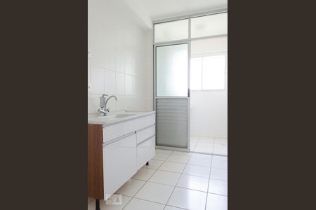 Cozinha de apartamento para alugar com 2 quartos, 55m² em Bonfim, Campinas