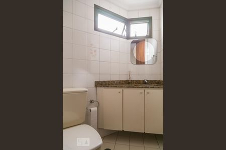 Lavabo de apartamento à venda com 4 quartos, 130m² em Parque Colonial, São Paulo