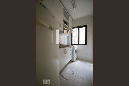 Cozinha de apartamento para alugar com 1 quarto, 38m² em Vila Mariana, São Paulo