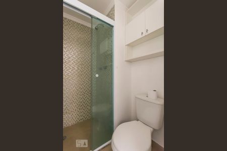 Banheiro de apartamento para alugar com 1 quarto, 42m² em Vila Anglo Brasileira, São Paulo