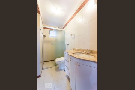 Banheiro de apartamento à venda com 2 quartos, 92m² em Perdizes, São Paulo