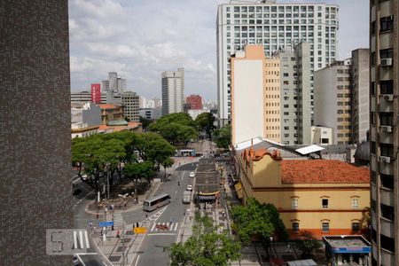 Vista de kitnet/studio para alugar com 1 quarto, 30m² em Centro, São Paulo