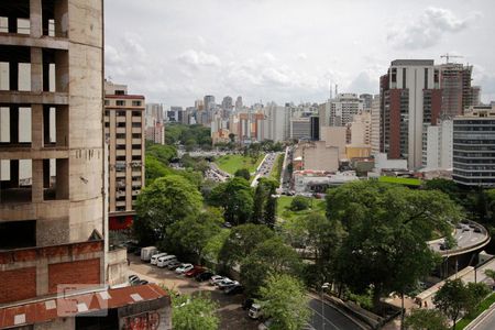 Vista de kitnet/studio para alugar com 1 quarto, 30m² em Centro, São Paulo