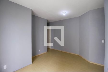 Sala de apartamento para alugar com 2 quartos, 50m² em Quinta da Paineira, São Paulo