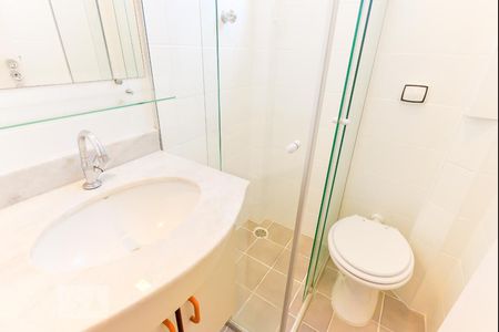 banheiro de apartamento para alugar com 1 quarto, 35m² em Perdizes, São Paulo