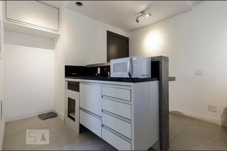 Cozinha de kitnet/studio para alugar com 1 quarto, 30m² em Perdizes, São Paulo