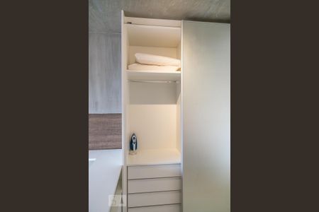 Armário de kitnet/studio à venda com 1 quarto, 35m² em Vila Olímpia, São Paulo