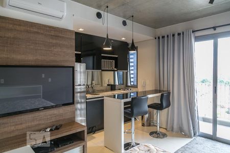 Sala/Quarto conjugados de kitnet/studio à venda com 1 quarto, 35m² em Vila Olímpia, São Paulo