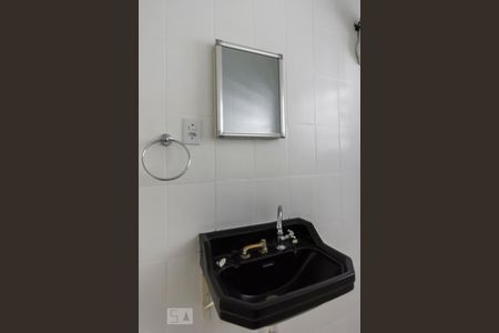 Banheiro de apartamento à venda com 1 quarto, 90m² em República, São Paulo