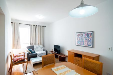 Sala de apartamento para alugar com 3 quartos, 84m² em Cidade Monções, São Paulo