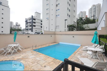 Piscina de apartamento para alugar com 2 quartos, 50m² em Vila Andrade, São Paulo