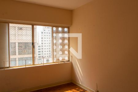 QUARTO 1 de apartamento para alugar com 3 quartos, 136m² em Centro, Campinas