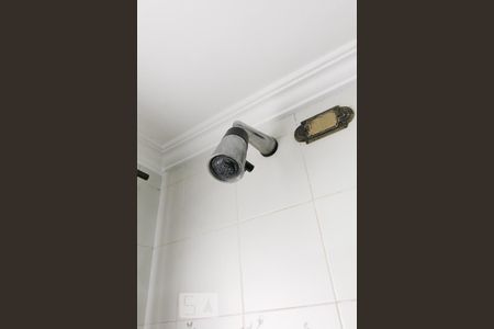 Apartamento à venda com 220m², 3 quartos e 3 vagas Apartamento à venda com 220m², 3 quartos e 3 vagasChuveiro da Suíte 3