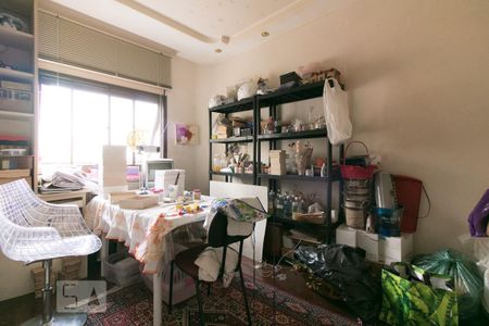 Apartamento à venda com 220m², 3 quartos e 3 vagas Apartamento à venda com 220m², 3 quartos e 3 vagasSuíte 3