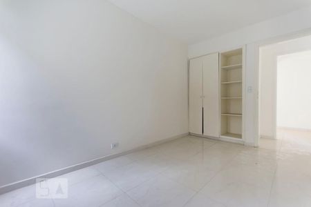Quarto 02 de apartamento para alugar com 3 quartos, 100m² em Vila Madalena, São Paulo