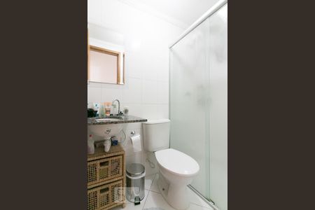 Banheiro de apartamento para alugar com 2 quartos, 55m² em Vila Alpina, Santo André