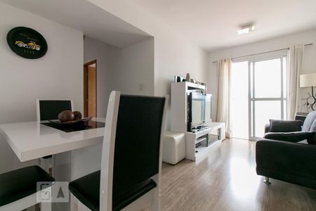 Sala de apartamento para alugar com 2 quartos, 55m² em Vila Alpina, Santo André