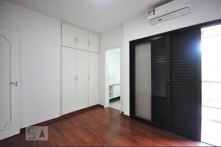 suíte 2 de apartamento para alugar com 3 quartos, 138m² em Vila Andrade, São Paulo