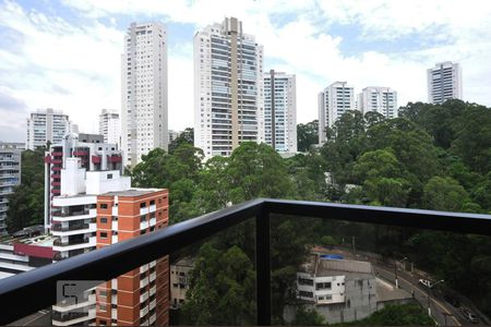 varanda suíte 1 de apartamento para alugar com 3 quartos, 138m² em Vila Andrade, São Paulo