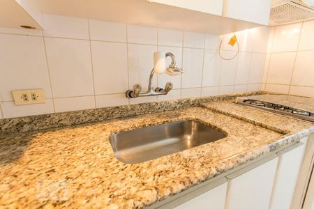 Cozinha de apartamento à venda com 3 quartos, 73m² em Paraíso do Morumbi, São Paulo