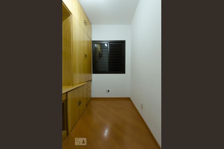 Quarto 1 de apartamento para alugar com 2 quartos, 49m² em Perdizes, São Paulo