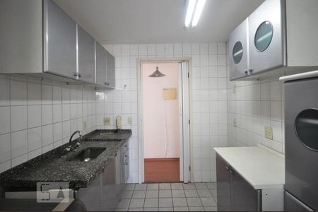 cozinha de apartamento à venda com 2 quartos, 61m² em Vila Andrade, São Paulo