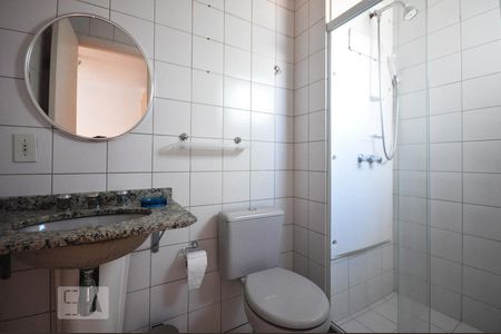 banheiro suíte de apartamento à venda com 2 quartos, 61m² em Vila Andrade, São Paulo