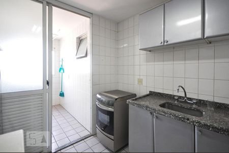 cozinha de apartamento à venda com 2 quartos, 61m² em Vila Andrade, São Paulo