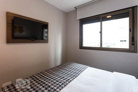 Suíte de apartamento para alugar com 1 quarto, 47m² em Brooklin Paulista, São Paulo