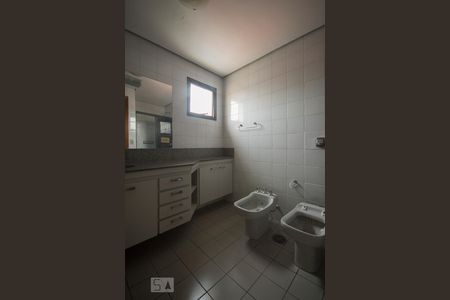 Banheiro de apartamento para alugar com 3 quartos, 165m² em Vila Brasílio Machado, São Paulo