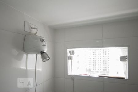 Detalhe Banheiro de apartamento à venda com 1 quarto, 40m² em Vila Uberabinha, São Paulo
