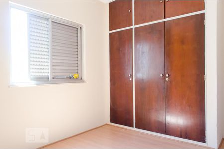 Quarto de apartamento à venda com 1 quarto, 60m² em Centro, Campinas