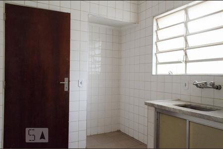 Cozinha de apartamento à venda com 1 quarto, 60m² em Centro, Campinas