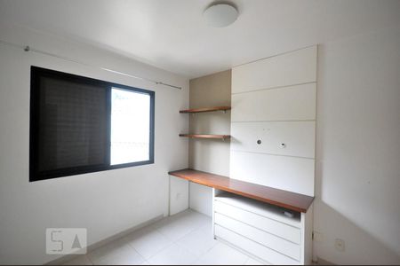 suíte de apartamento à venda com 3 quartos, 75m² em Vila Andrade, São Paulo