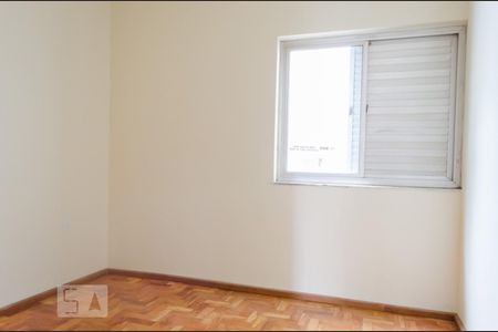 Quarto 3 de apartamento para alugar com 3 quartos, 90m² em Cambuí, Campinas