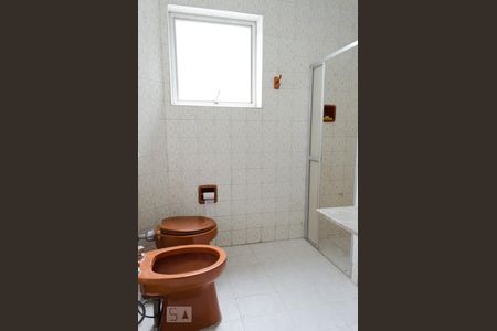 Banheiro de apartamento para alugar com 3 quartos, 90m² em Cambuí, Campinas