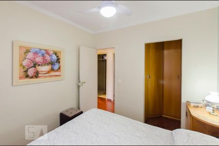 Suíte de apartamento à venda com 3 quartos, 84m² em Vila Gumercindo, São Paulo