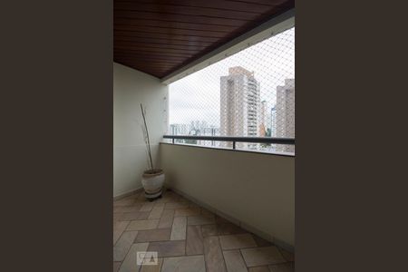 Sacada de apartamento à venda com 3 quartos, 100m² em Vila Andrade, São Paulo