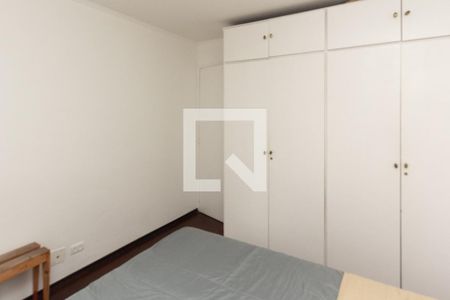 Quarto 1 de apartamento para alugar com 2 quartos, 65m² em Itaim Bibi, São Paulo