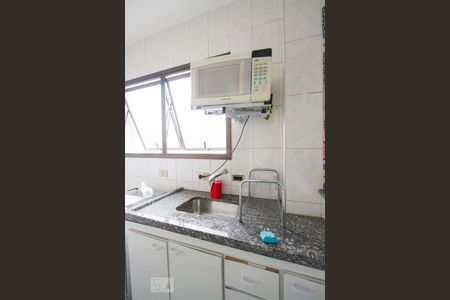 Cozinha de apartamento à venda com 1 quarto, 40m² em Brooklin Paulista, São Paulo