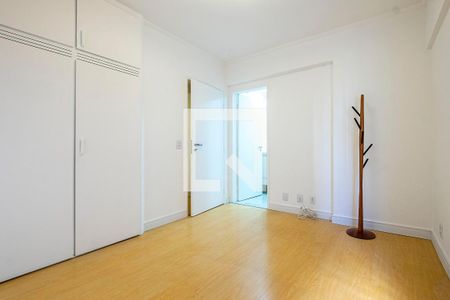 Suíte de apartamento à venda com 2 quartos, 78m² em Jardim Paulista, São Paulo