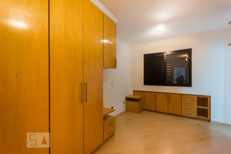 Suite de apartamento à venda com 2 quartos, 75m² em Cerqueira César, São Paulo