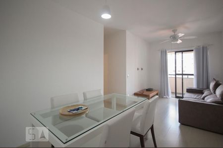 Sala de apartamento para alugar com 3 quartos, 76m² em Vila Gumercindo, São Paulo