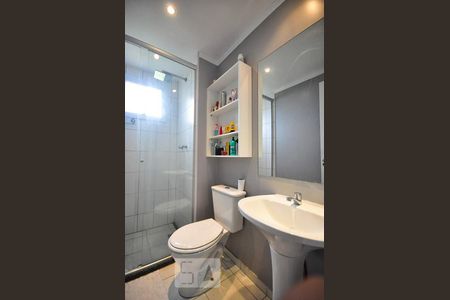 banheiro suíte de apartamento à venda com 3 quartos, 72m² em Vila Andrade, São Paulo