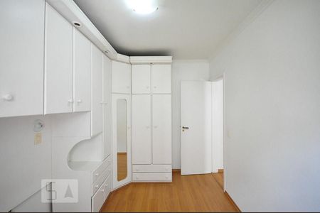 quarto de apartamento à venda com 2 quartos, 60m² em Vila Andrade, São Paulo