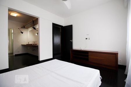 Suite de apartamento para alugar com 1 quarto, 81m² em Pinheiros, São Paulo